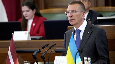 Latvia’s Parliament elects popular Foreign Minister Edgars Rinkevics as new president